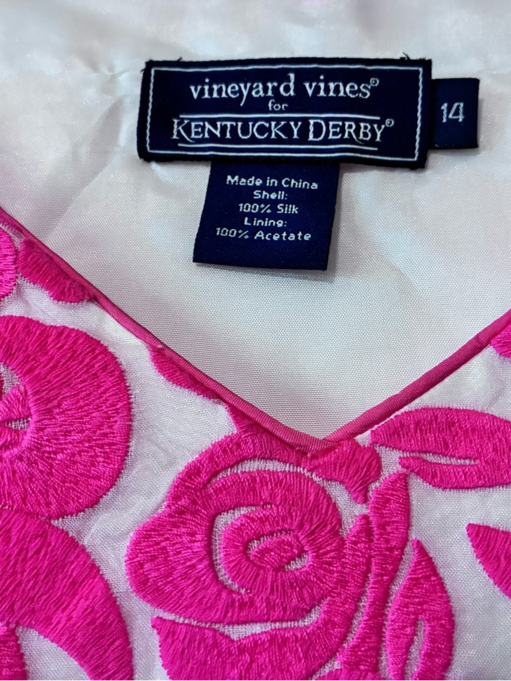 VINEYARD VINES Kentucky Derby “Run For The Roses,” Silk Dress, Size 14. - Picture 2 of 10